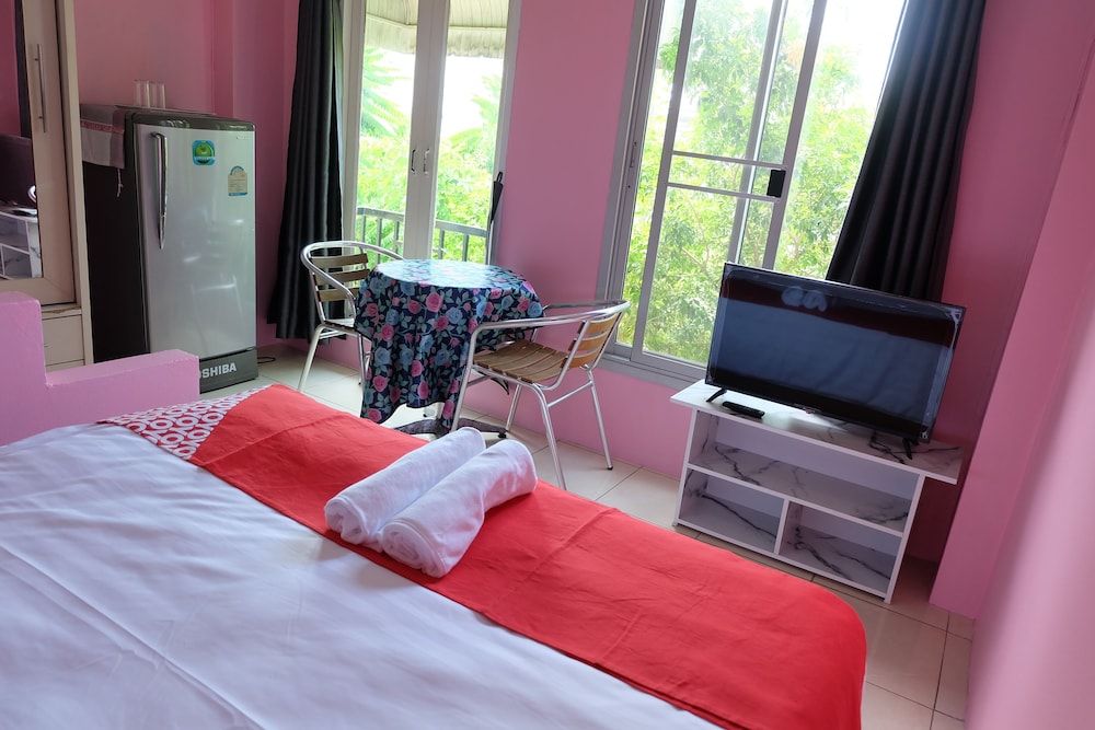 POP 75429 101 Place Navanakorn Deluxe Double Room 29