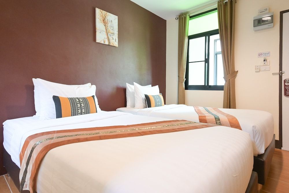 Baan Kiengtawan Superior Twin Room 7