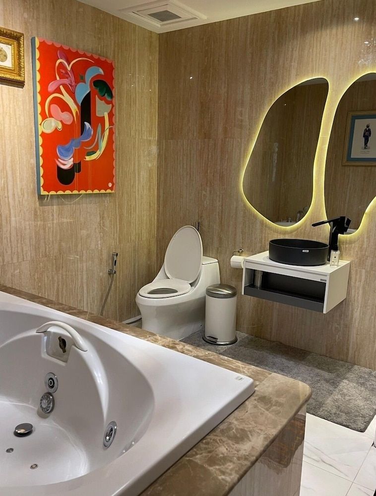 CASA PAPA Home&Space Family Room, Bathtub, River View 4