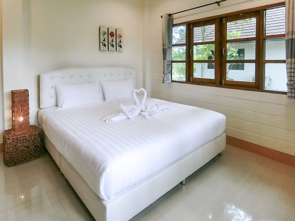 Aura Park Resort Suite Double or Twin Room 7