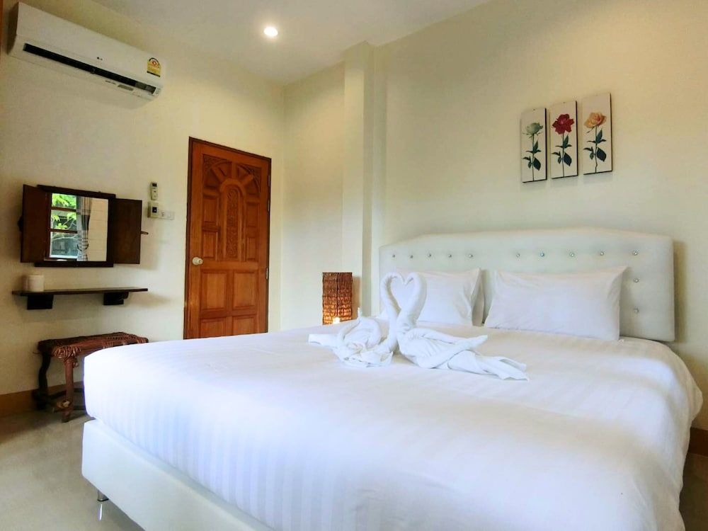 Aura Park Resort Suite Double or Twin Room 10