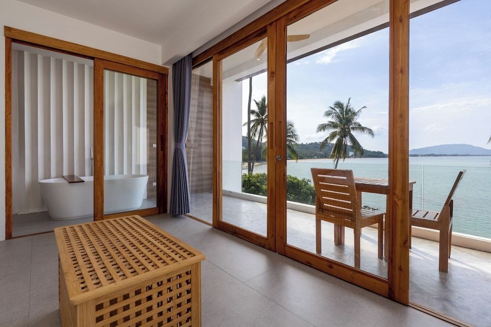 X-sea khanom Harbor Bay Resort Suite Room 4
