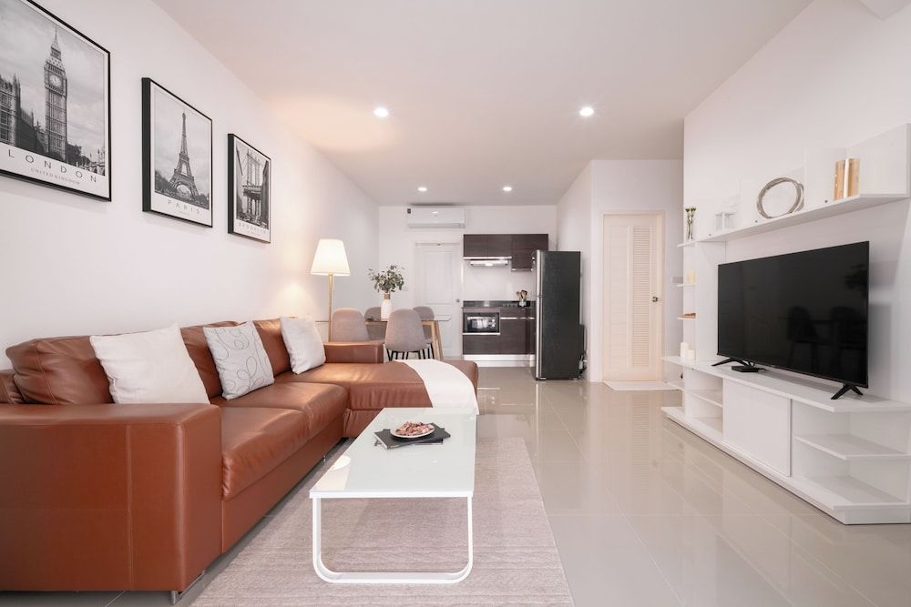 Chao Wilai Residence | Naiyang Beach | HKT Airport Classic Townhome 13