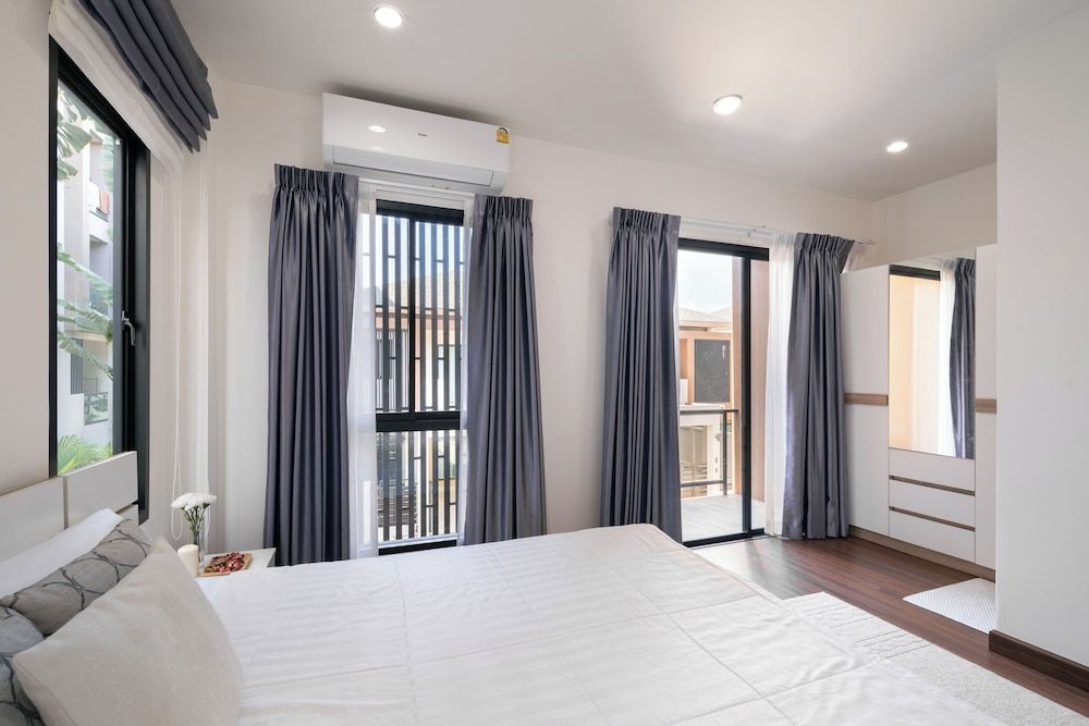 Chao Wilai Residence | Naiyang Beach | HKT Airport Classic Townhome 6