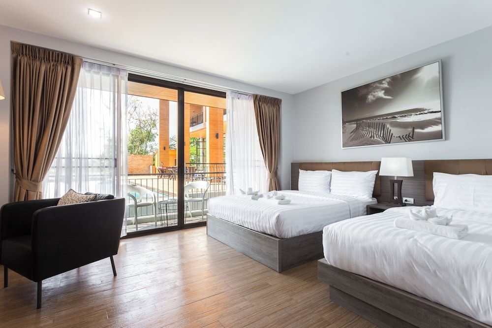 Deluxe Double or Twin Room