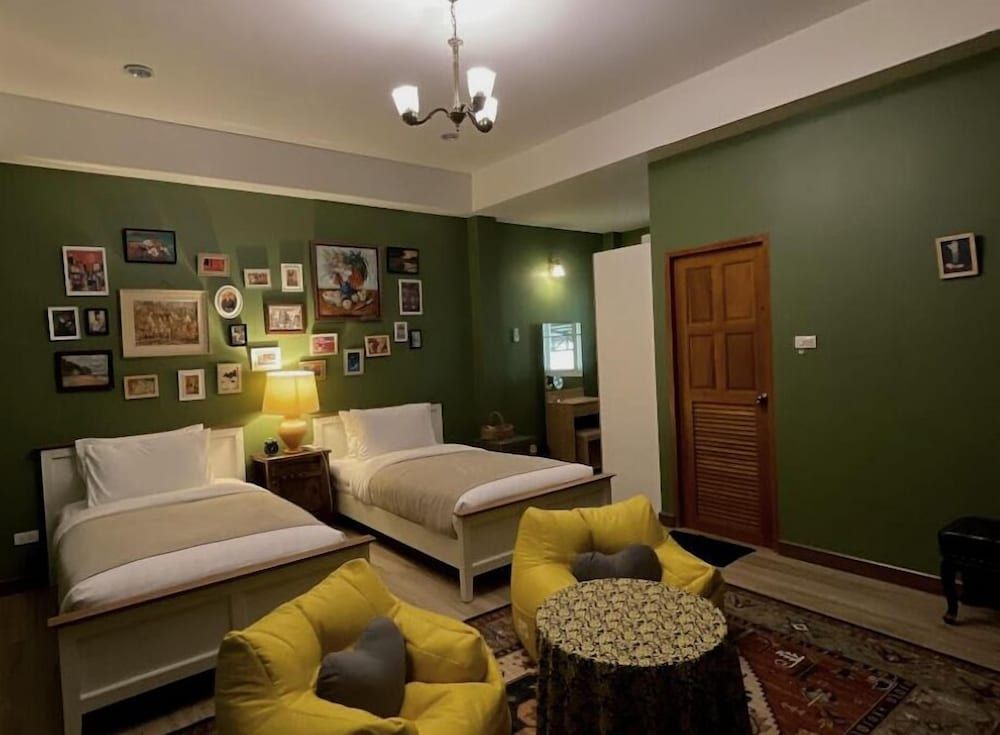 Vana homestay Deluxe Twin Room 3