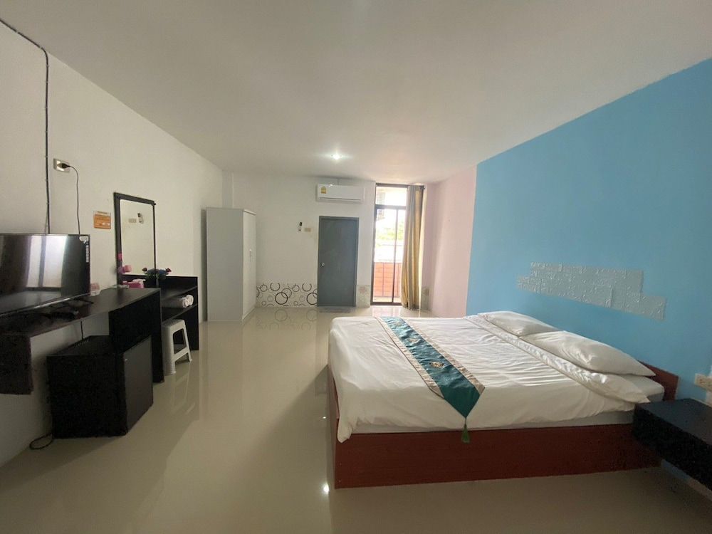 Ruen Bua resident Standard Apartment