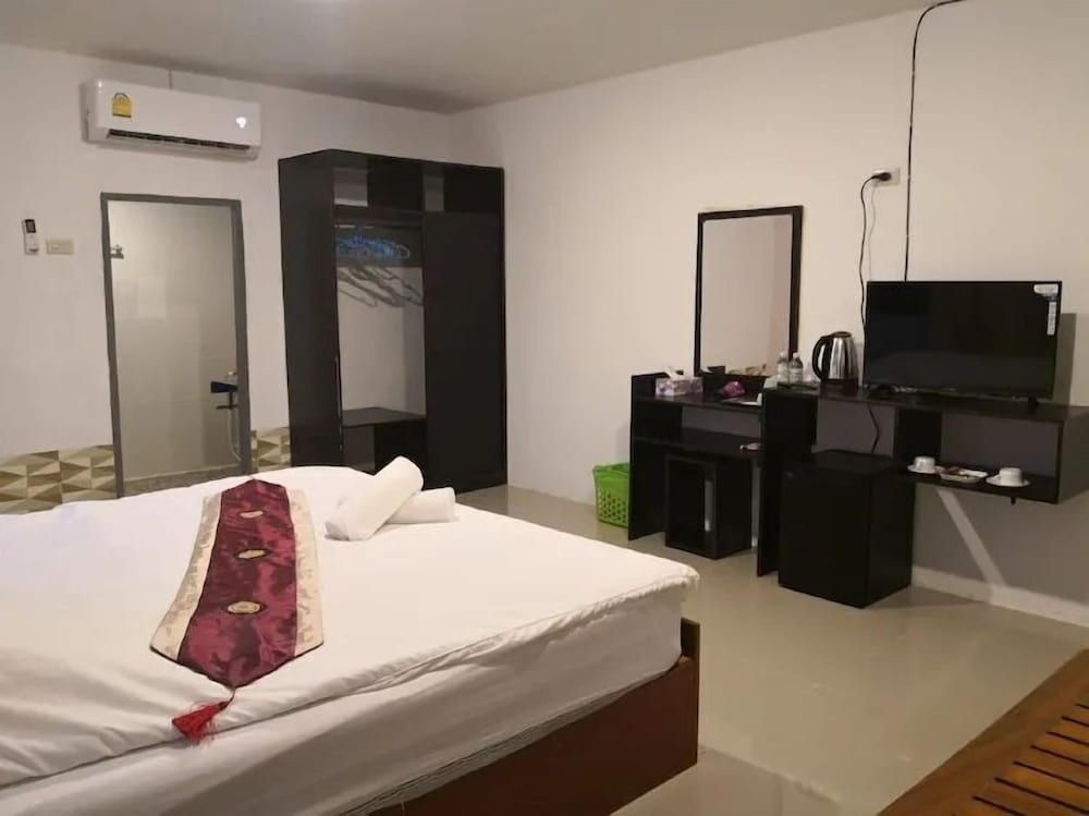 Ruen Bua resident Standard Apartment 5