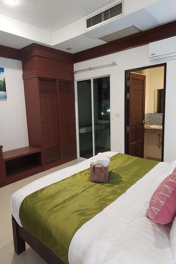 Aromdee @ Naithon Beach Standard Double Room 8