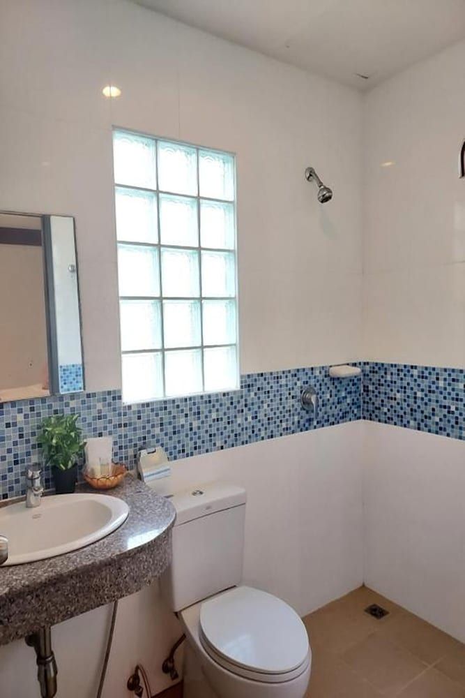 Aromdee @ Naithon Beach Standard Double Room 11