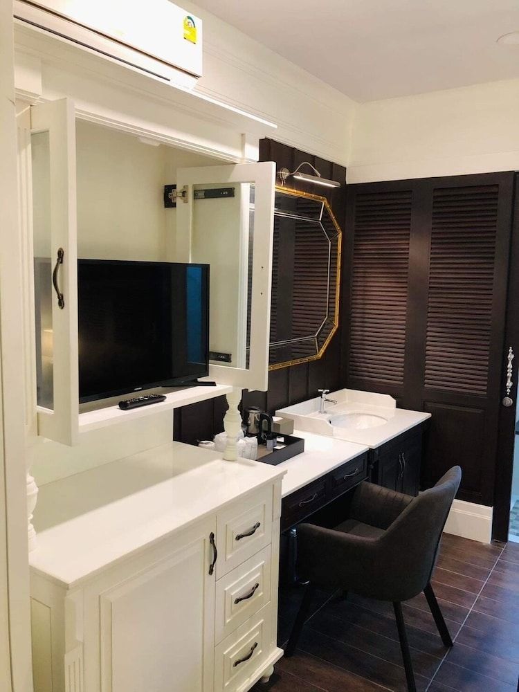 Huern Kan Thong Hotel Standard Double or Twin Room 12