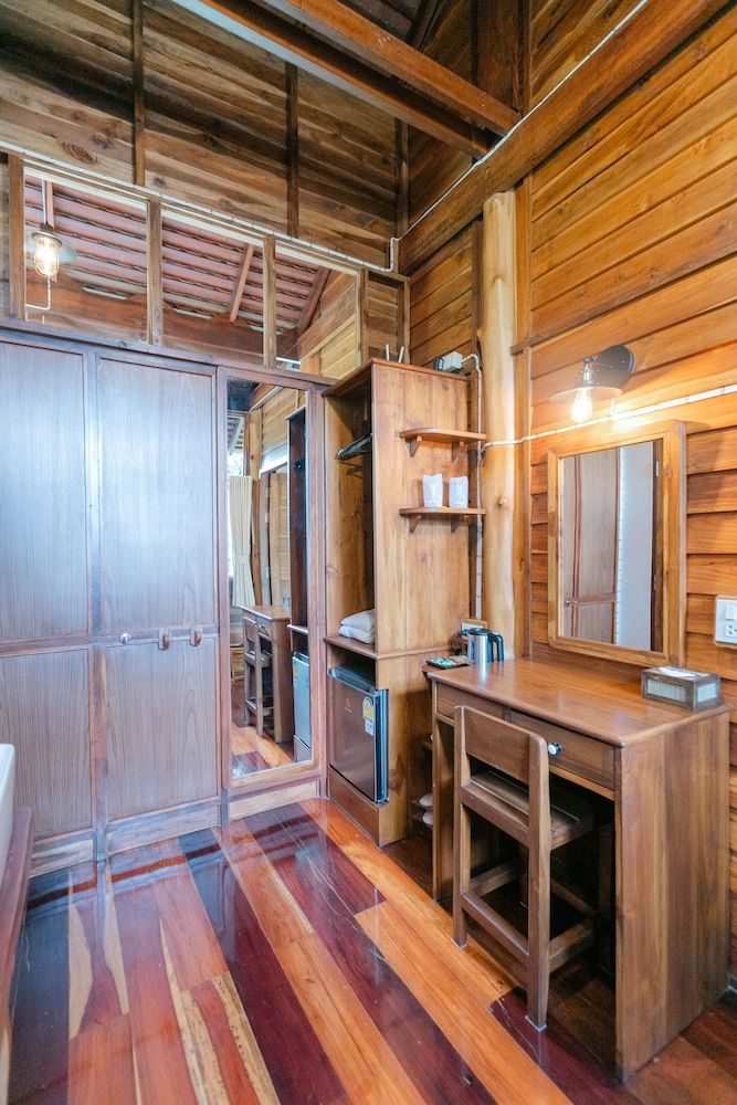 Saksila Resort King Bed Villa 8