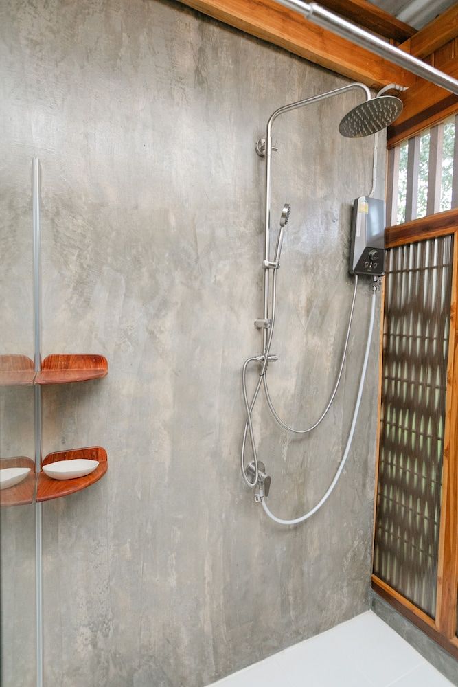 Saksila Resort Large Multibed Villa 9