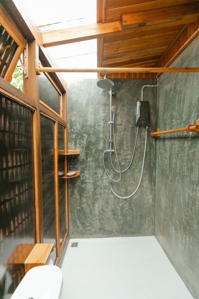 Saksila Resort King Bed Attached Villa 5