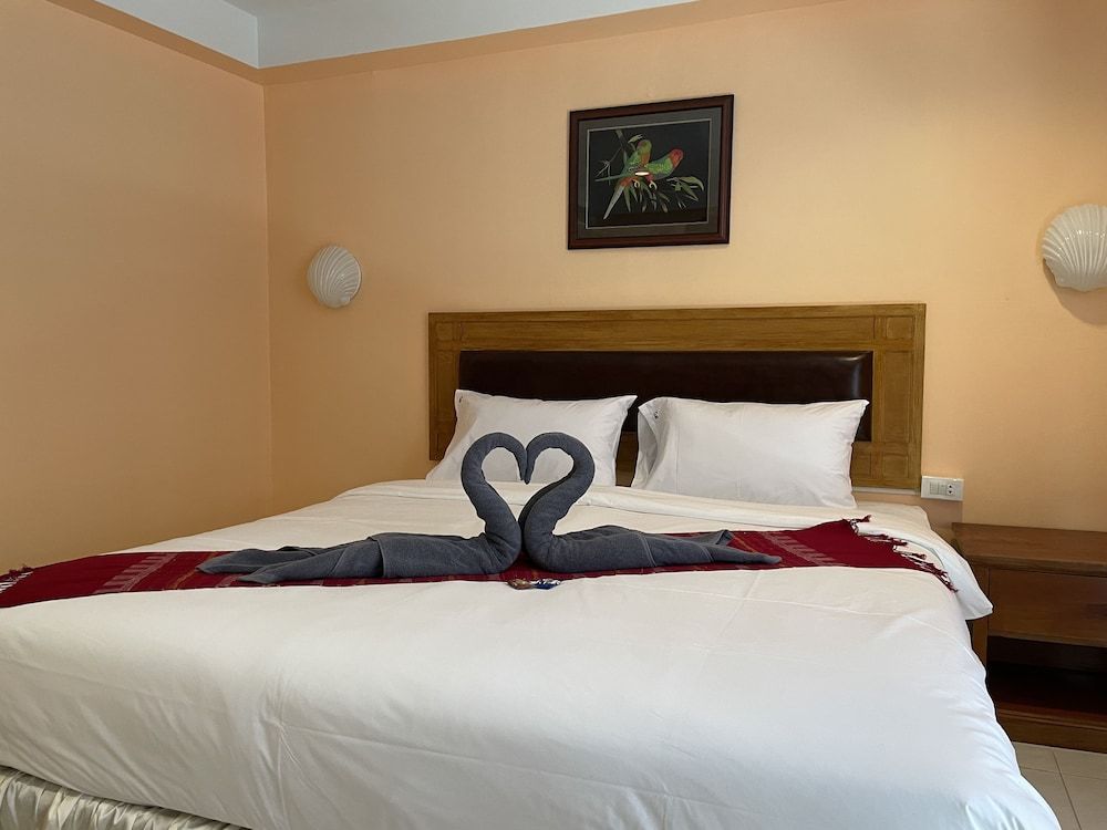 Nid Huahin Hotel Twin Room 5