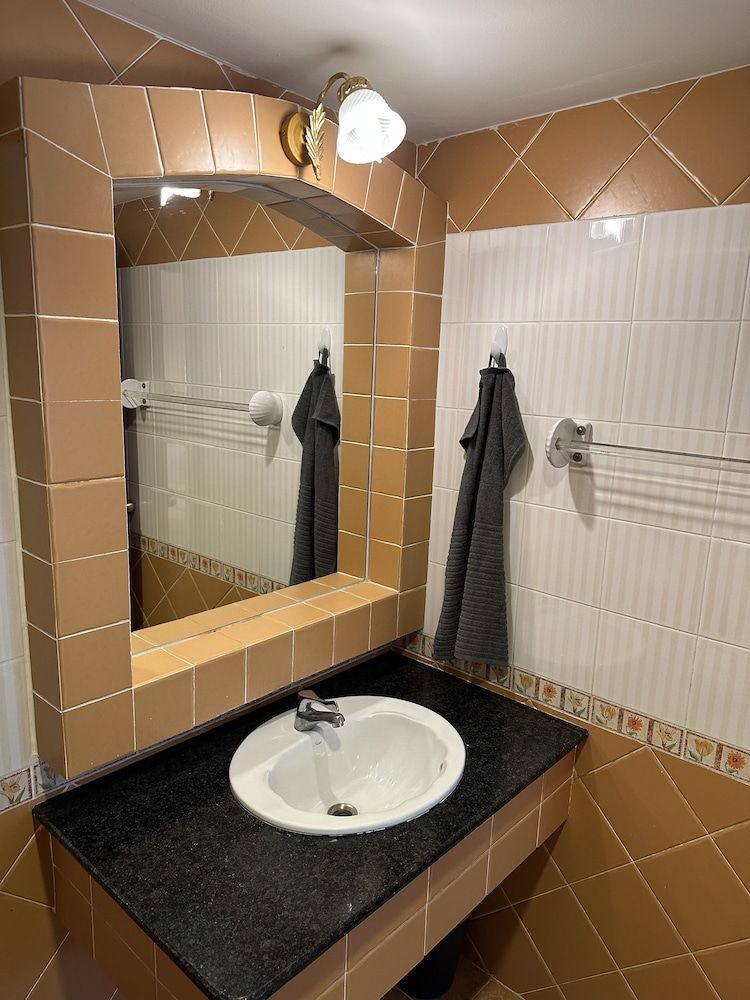 Nid Huahin Hotel Double Room 9