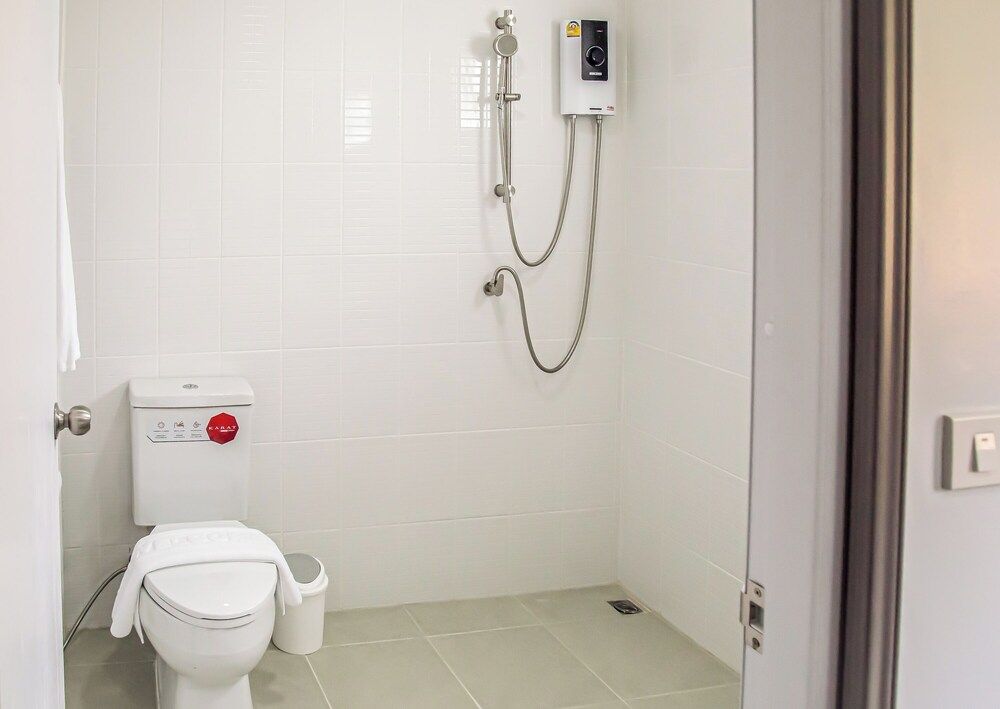 น่าน ม่วนใจ Nan Muanjai Hotel Deluxe Double Room, 1 Queen Bed 6