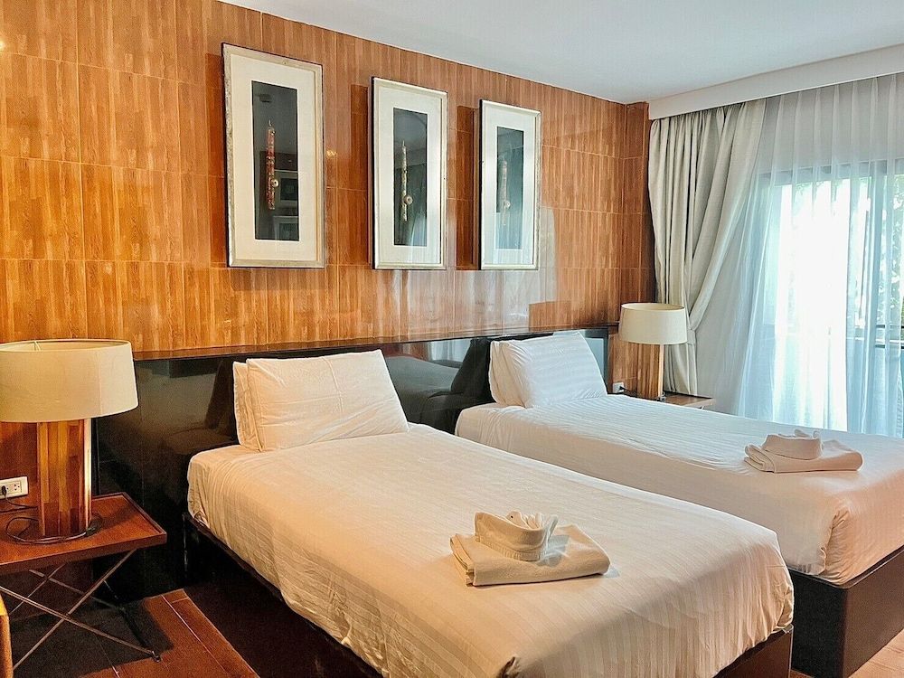 Huernnana Jomsawan Deluxe Twin Room 2