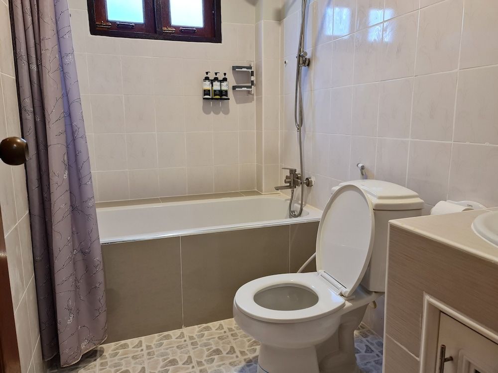 Momento Bangtao Beach Standard Villa 7