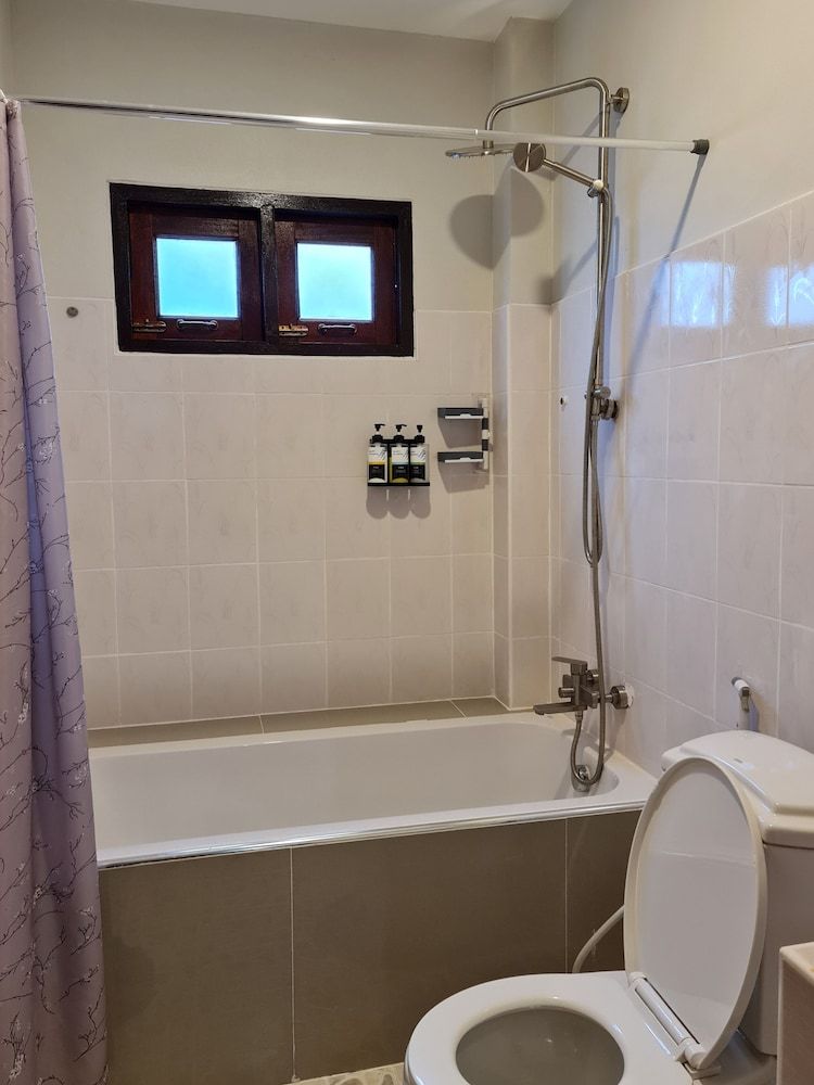 Momento Bangtao Beach Standard Villa 8