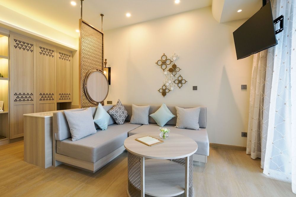 The Little Shore Khao Lak by Katathani Seaview Pool Suite 8