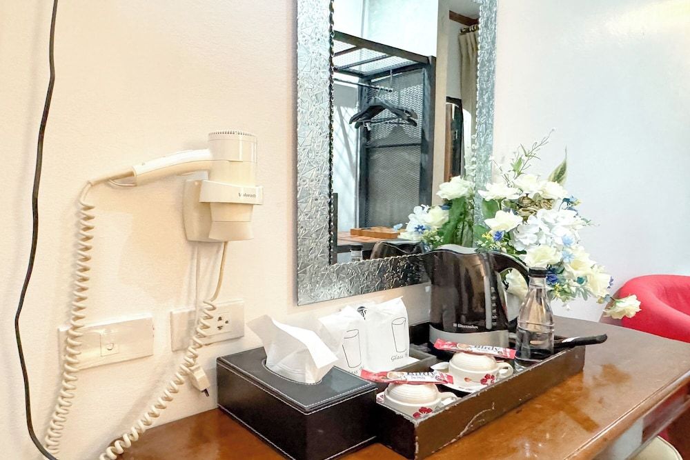 Chiangmai Lanna & Modern Loft  Hotel Standard King Room 5