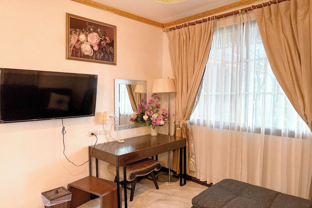 Chiangmai Lanna & Modern Loft  Hotel Suite King Room 4