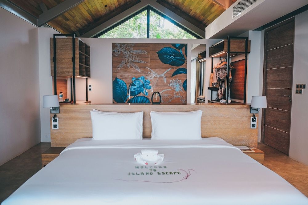 Villa Escape Burasari Luxury Villa, 2 Bedrooms, Private Pool, Ocean View 3