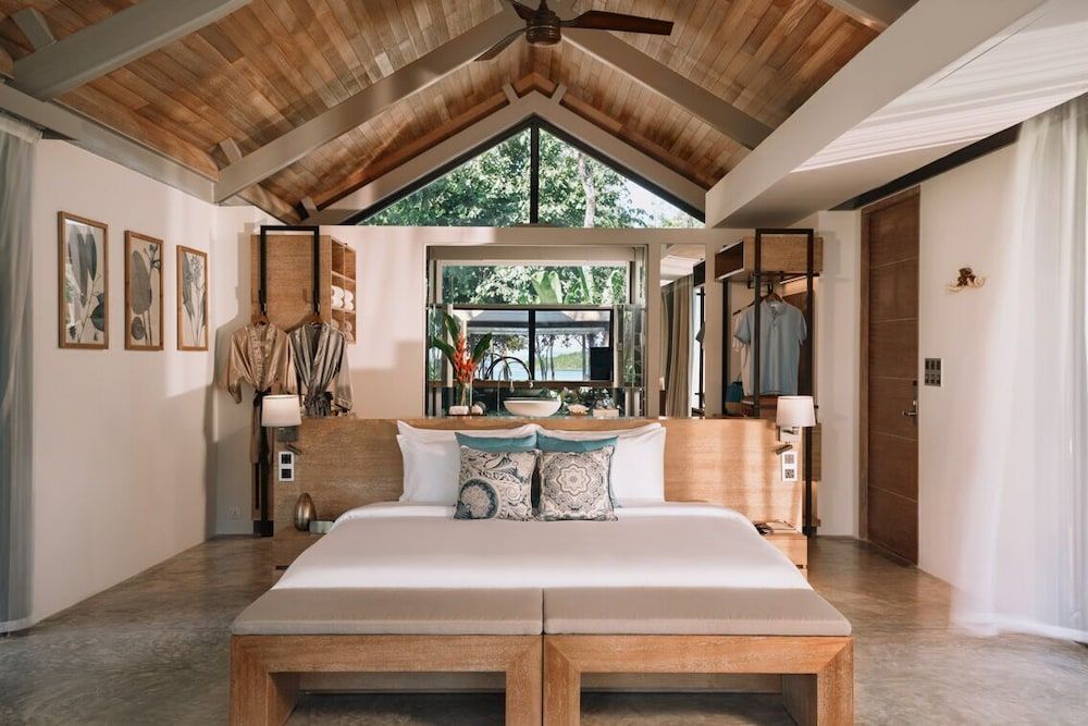 Villa Escape Burasari Luxury Villa, 2 Bedrooms, Private Pool, Ocean View