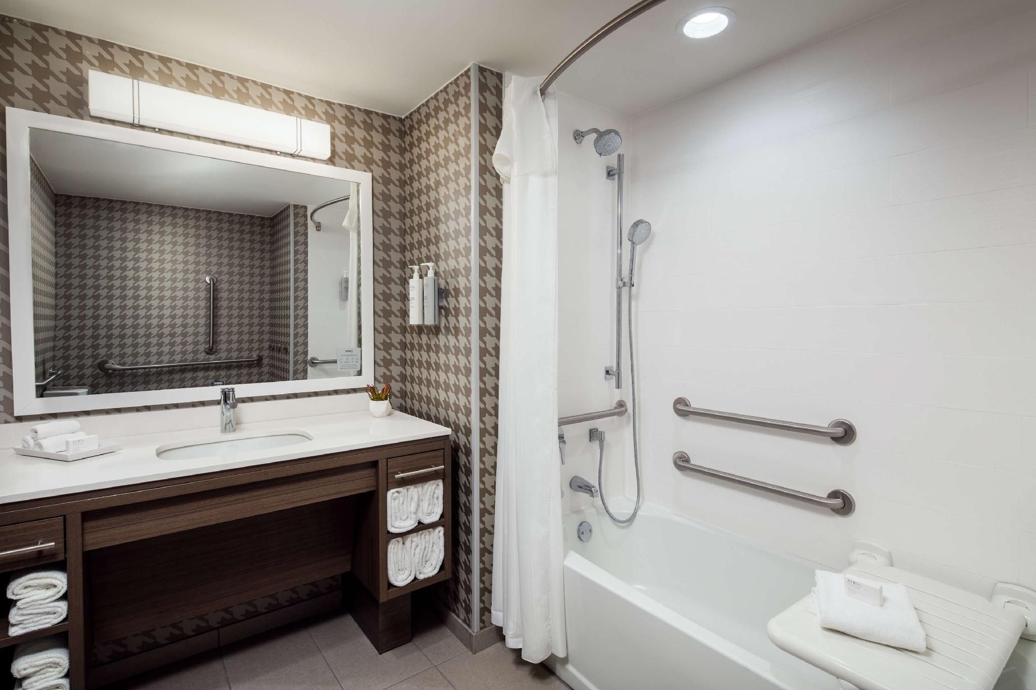 Home2 Suites by Hilton Lake Mary Orlando 2 Queen Mobility Accessible Tub Studio Suite 2