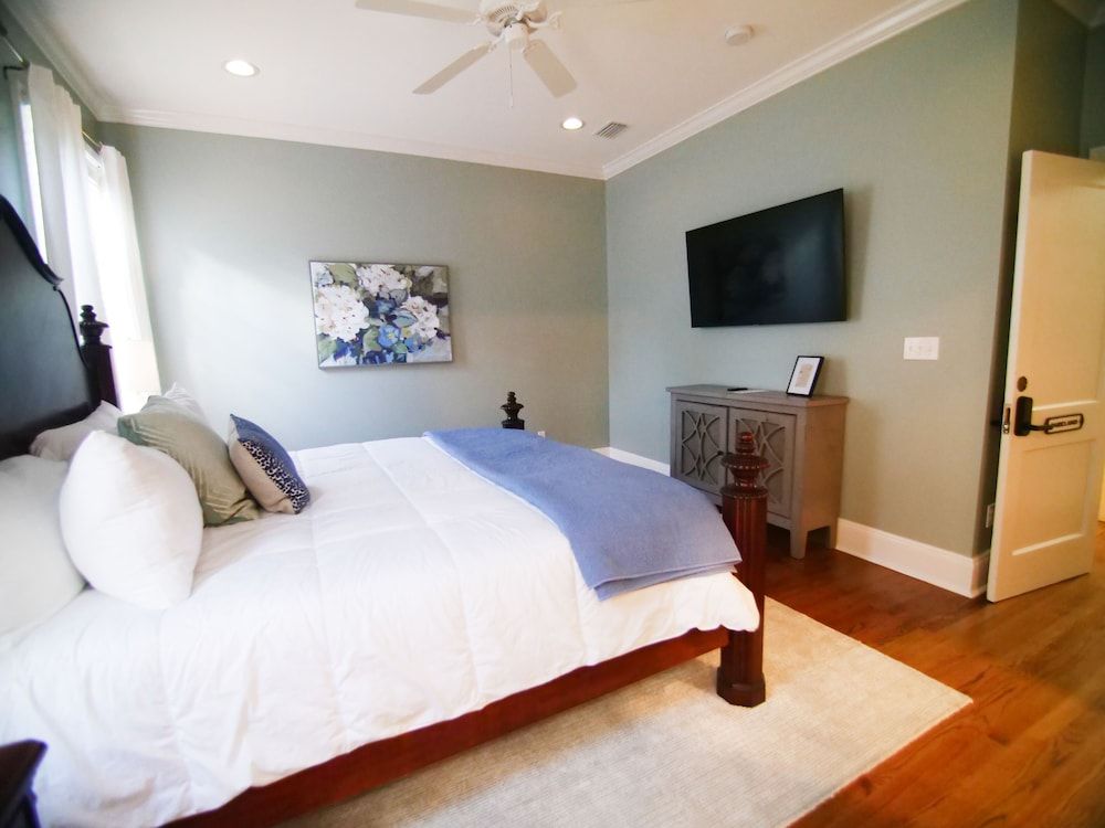 The Capitol Inn Tallahassee Parkland 2