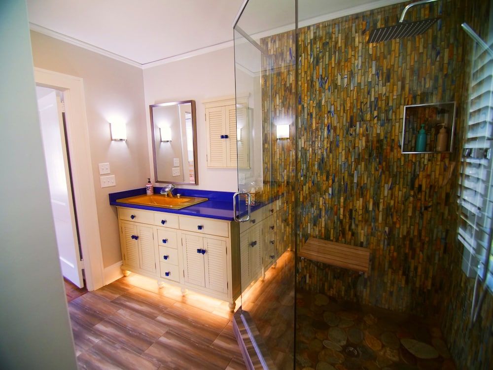 The Capitol Inn Tallahassee Miami 5