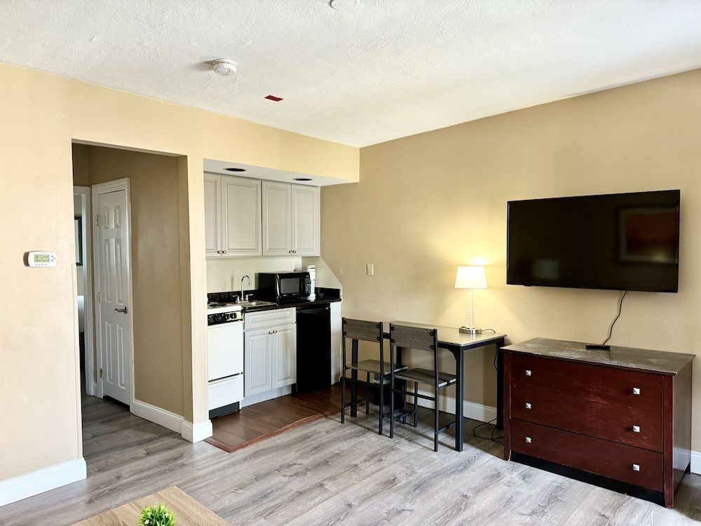 The Boston Hotel Studio 9
