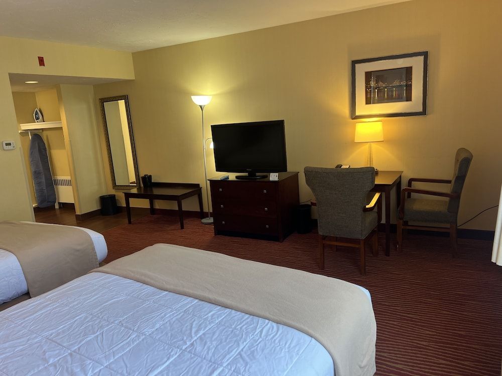 The Boston Hotel Studio