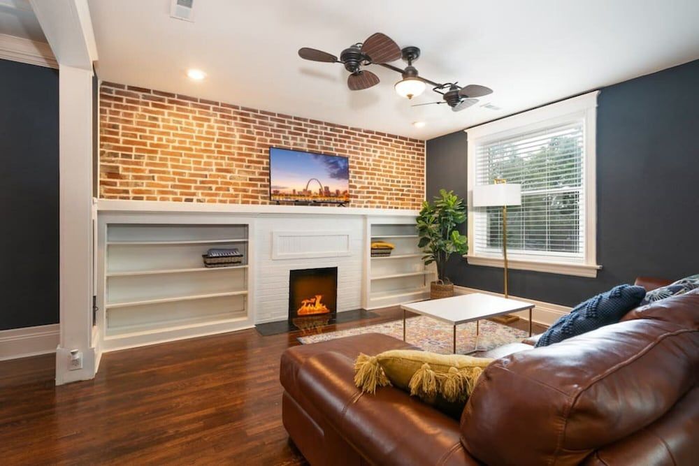 Premium House, 5 Bedrooms, Balcony, City View
