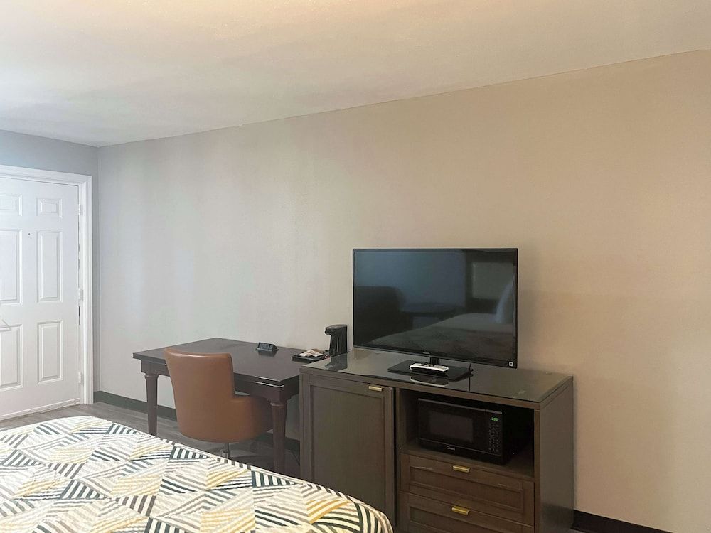 Motel 6 Borger, TX – Boom Town