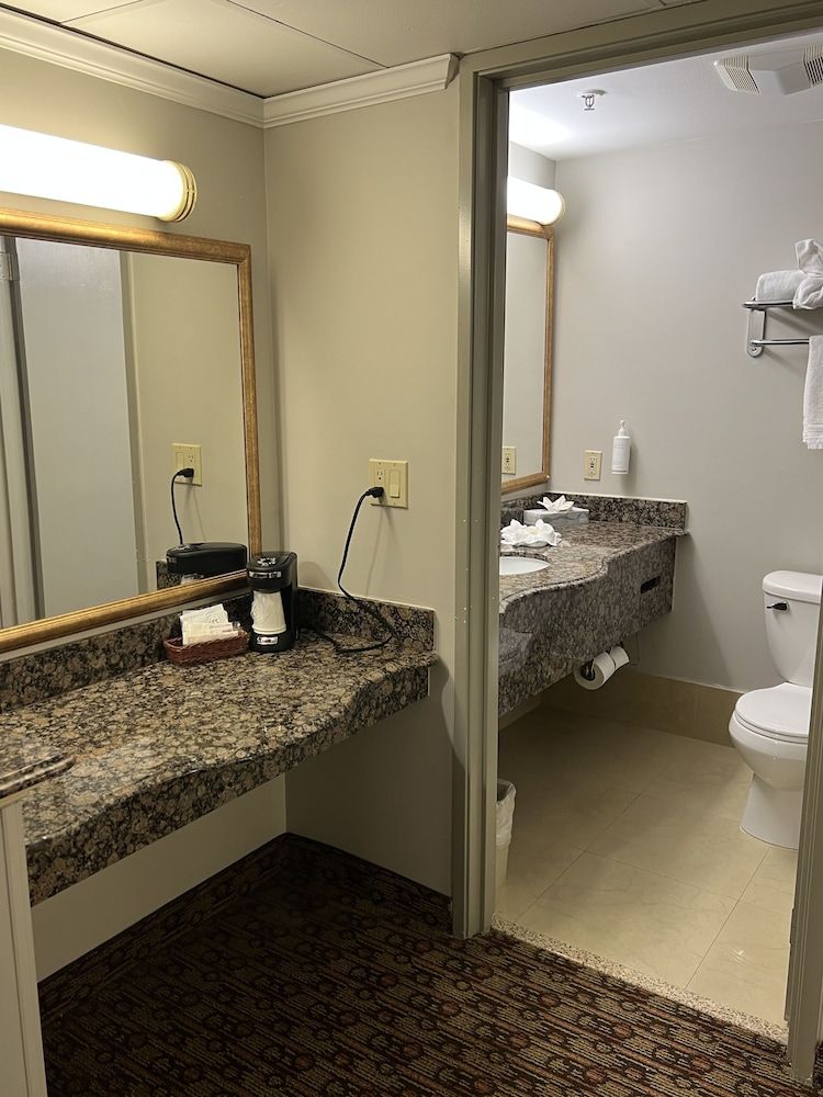 Hotel Xola Deluxe Room, 1 King Bed, Non Smoking 5