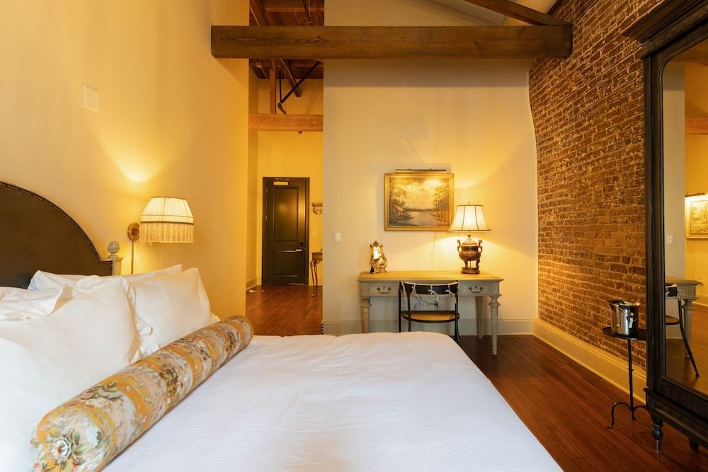 Executive Studio, 1 King Bed (View)