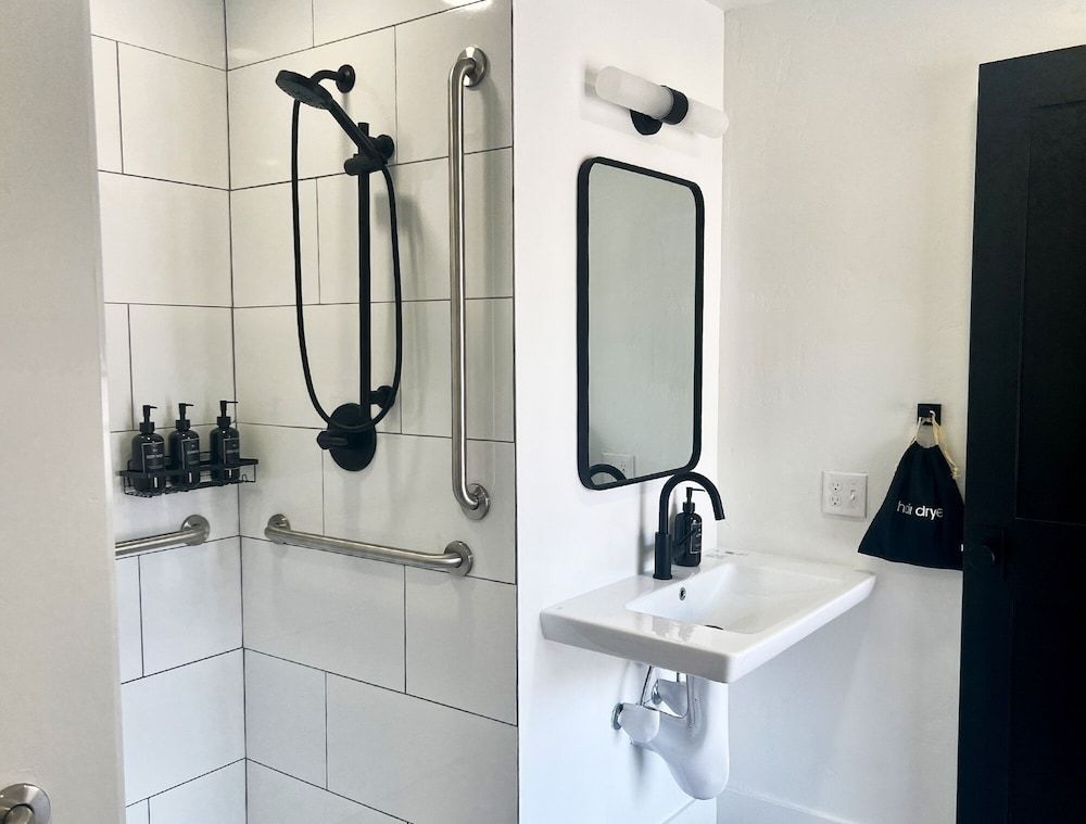 Pagosa River Domes Accessible Queen Dome 8