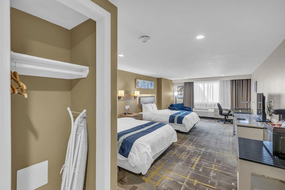 KC Inn Comfort Double Room 5