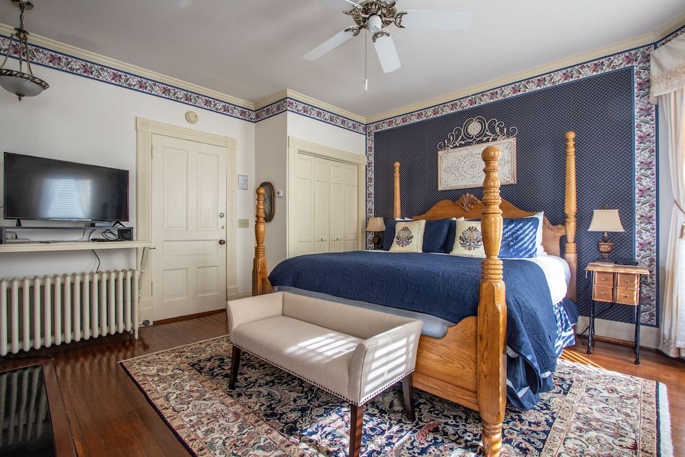 The Oaks Victorian Inn Major Pierce Single King 2