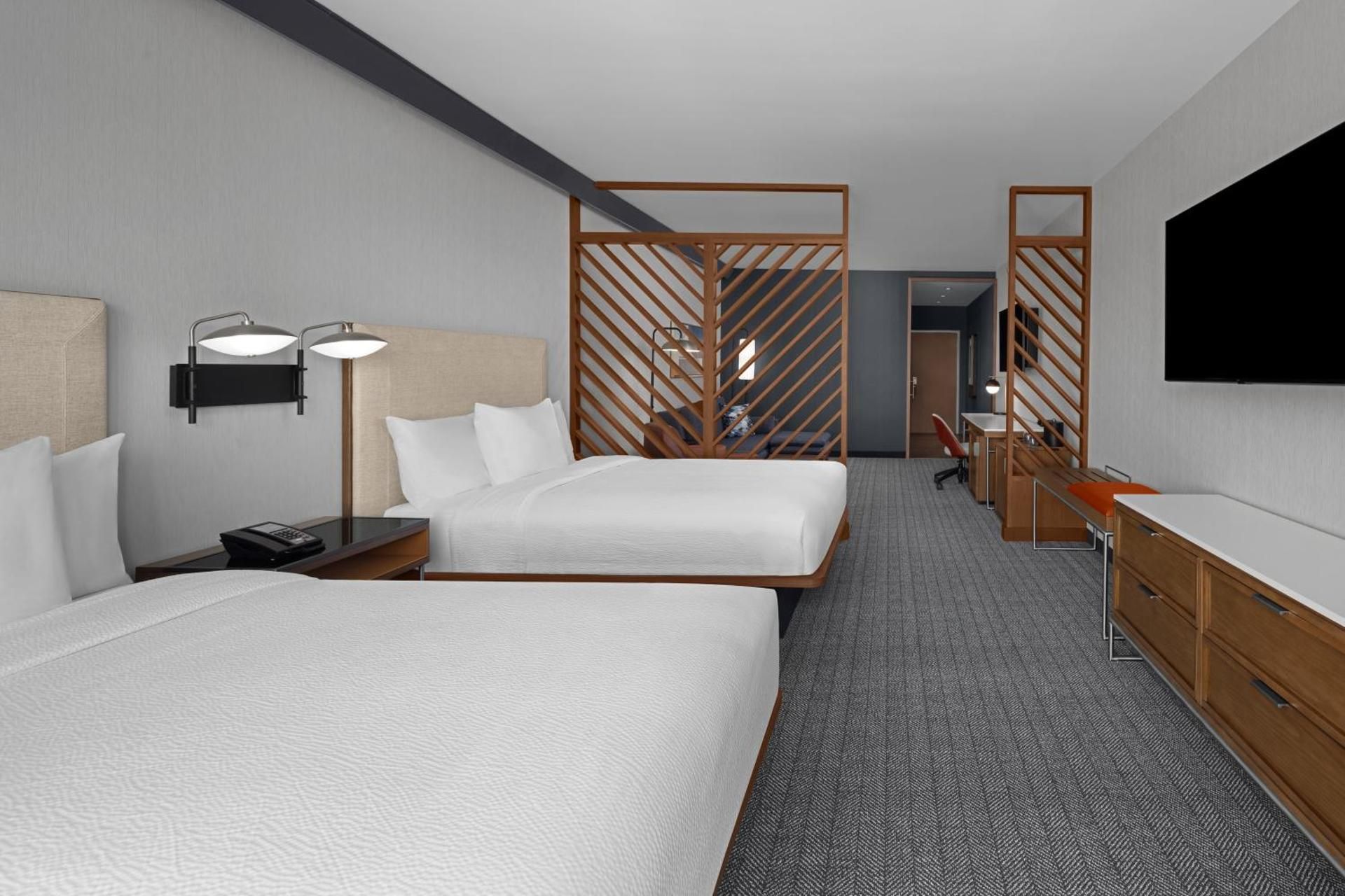 Courtyard by Marriott Orem University Place Queen Room with Two Queen Beds and Mountain View 2