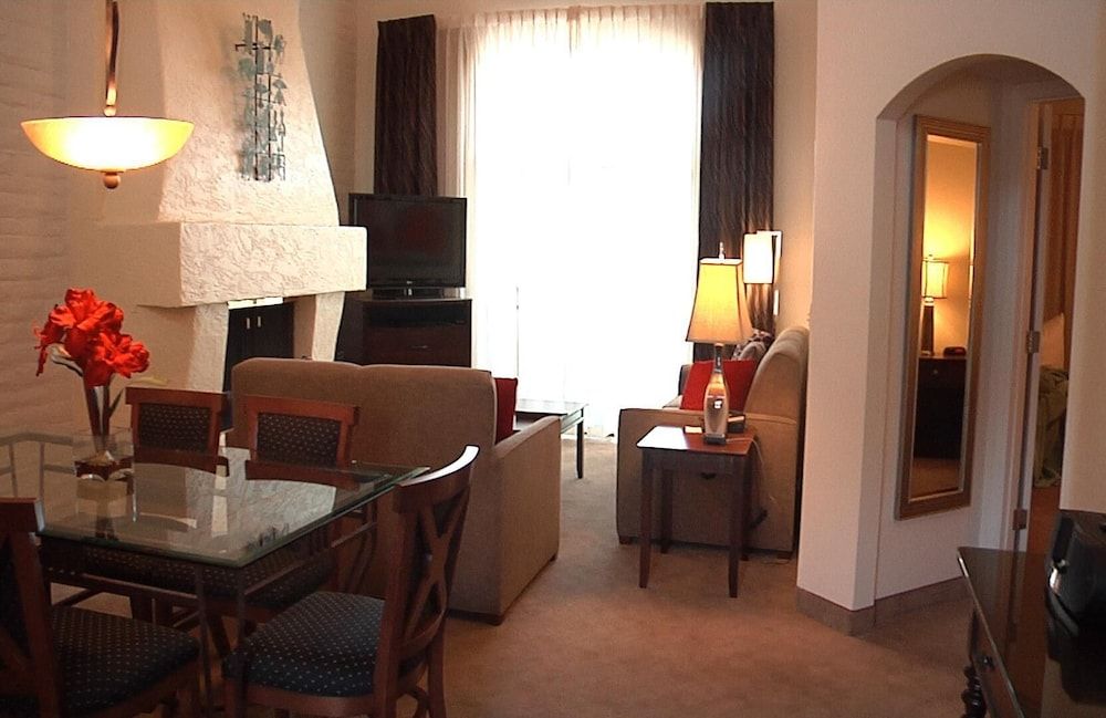 Suite, 2 Bedrooms