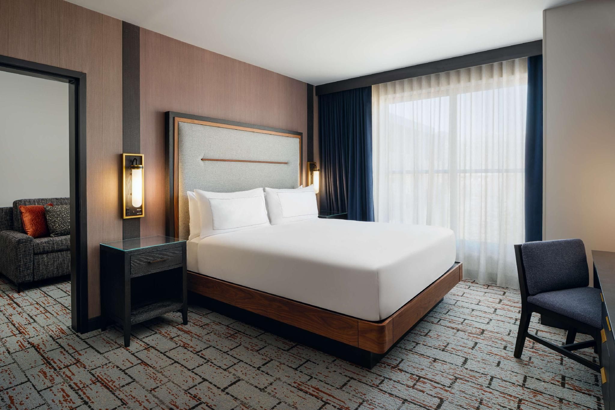 1 King 2 Room Suite