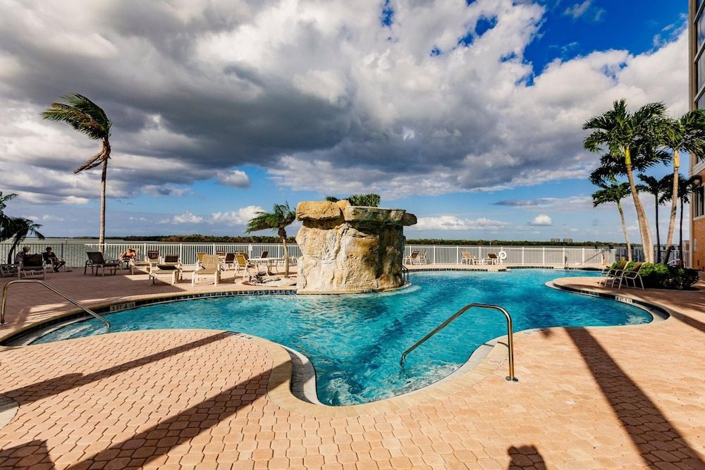 Lovers Key Resort Suite 1