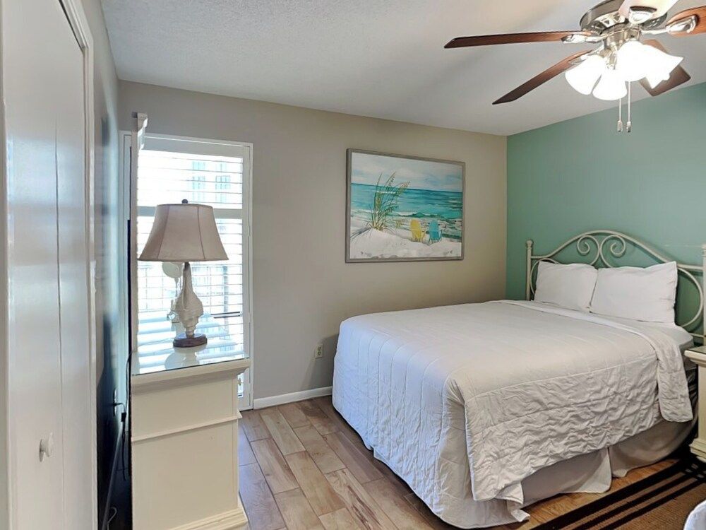 Condo, Multiple Beds, Balcony, Ocean View (#403 - No Pets Allowed)