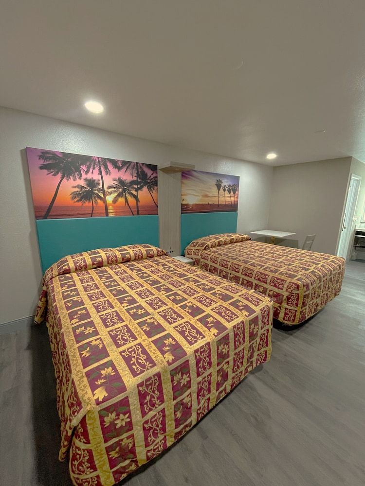New Star Inn. El Monte, CA - Los Angeles Standard Room, 2 Queen Beds 2
