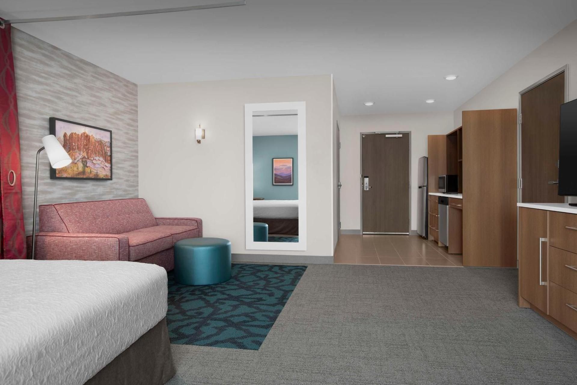 Home2 Suites by Hilton Phoenix North Happy Valley 1 King Accessible Tub Studio Suite 2