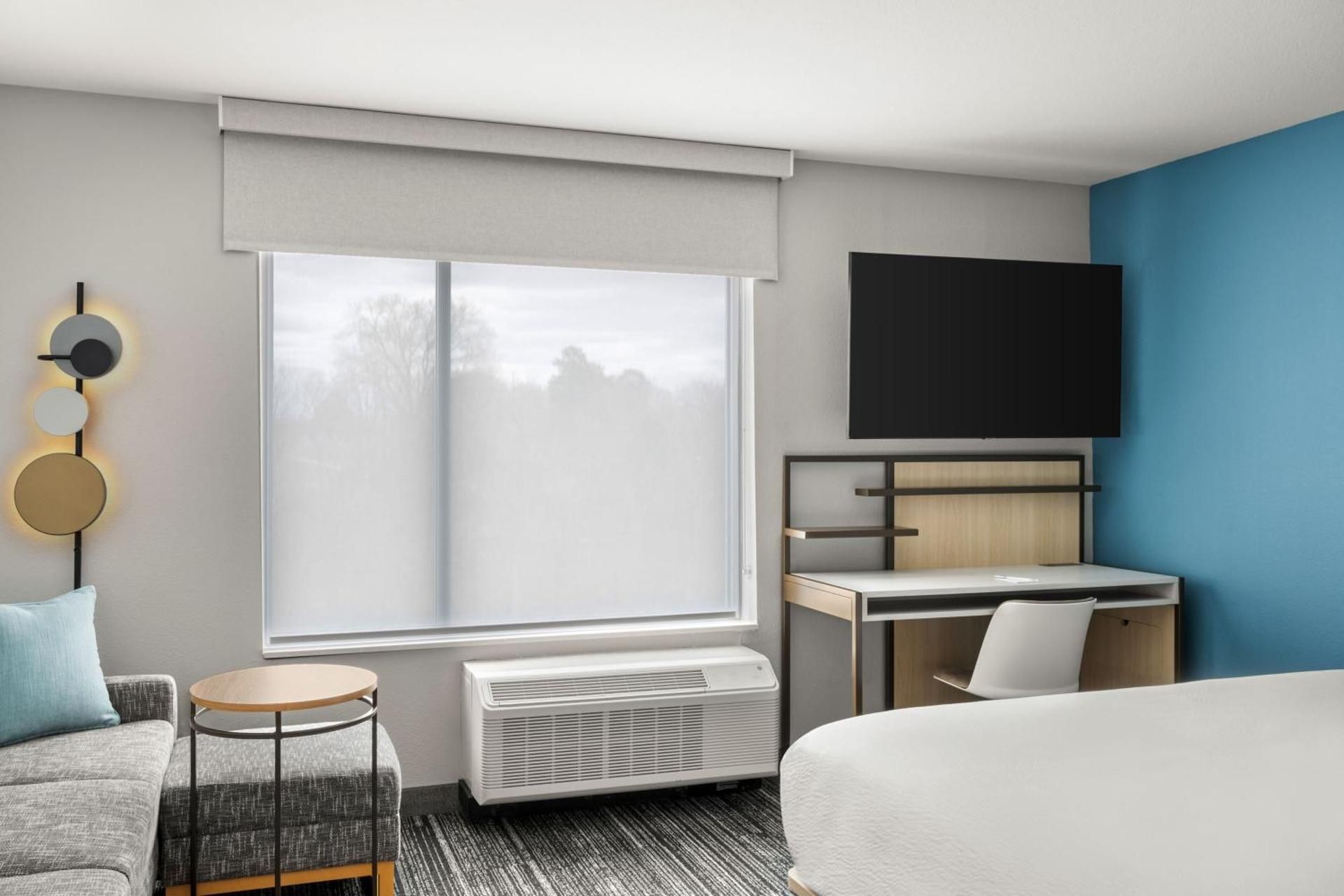 TownePlace Suites by Marriott Wentzville King Studio 2