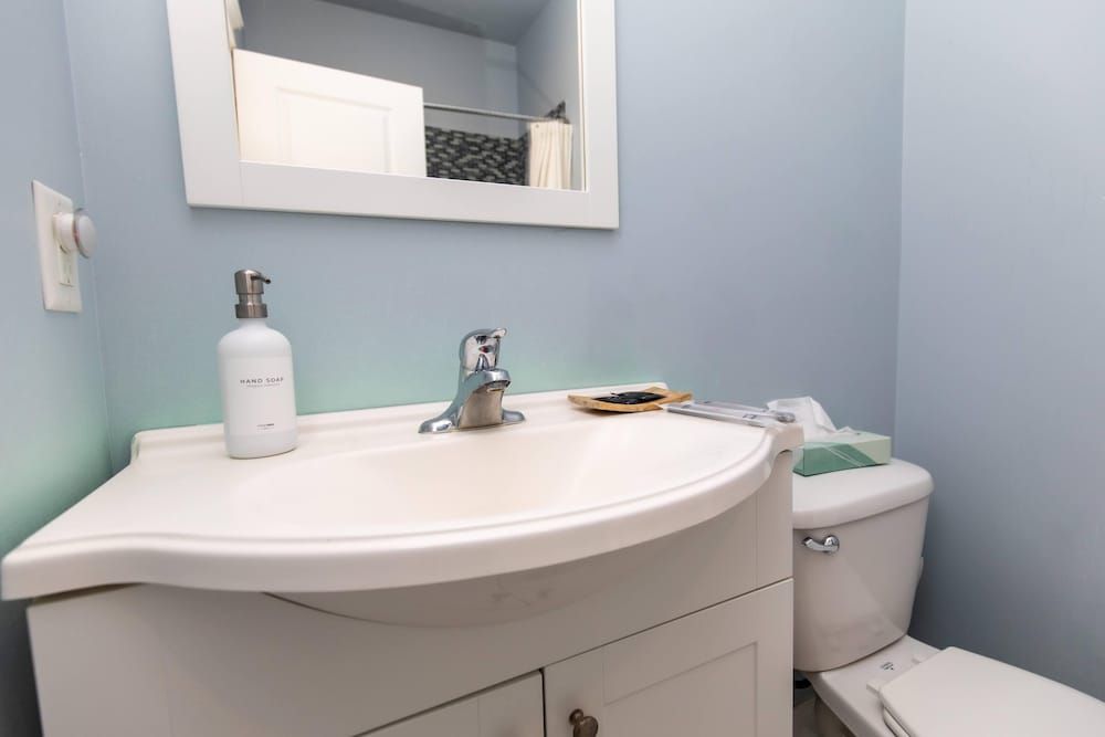 Furness Mansion Standard Room 6